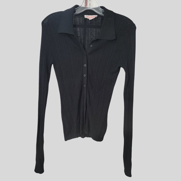 BLACK CALVIN KLEIN RIBBED KNIT BUTTON FRONT LONG SLEEVED SWEATER SIZE L - Picture 1 of 2